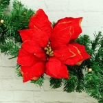 Новогодний декор (пуансеттия, ягоды, банты)